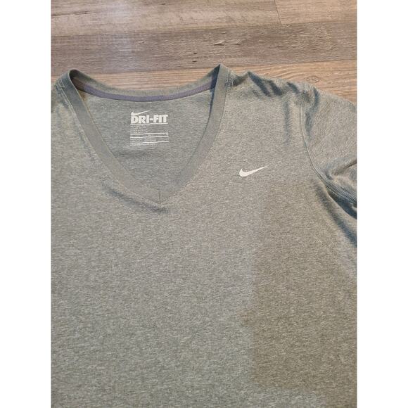 Nike Dri-Fit, t-shirt, size M, Gray. - Picture 2 of 8